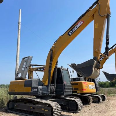 गुणवत्ता  1950 rpm Used XCMG Excavator XCMG215 Old Earth Moving Equipment 21450 Kg फैक्टरी