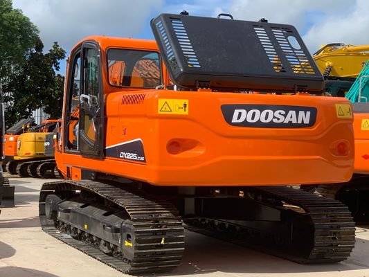 गुणवत्ता  Used Doosan Excavator DX225 Crawler Hydraulic Machine Doosan DX225LC/LC-9C  USED digger फैक्टरी