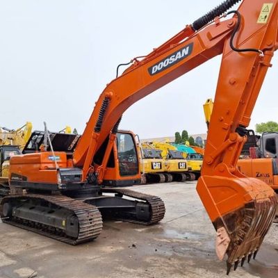 दूसरा हाथ DOOSAN हाइड्रोलिक डिगर DH225 प्रयुक्त खुदाई उपकरण