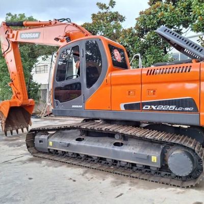 दूसरा हाथ DOOSAN हाइड्रोलिक डिगर DH225 प्रयुक्त खुदाई उपकरण