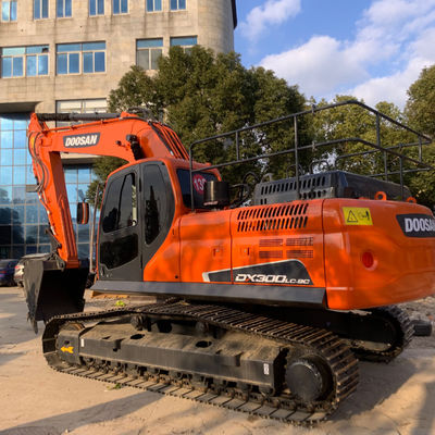 क्रॉलर प्रकार प्रयुक्त DOOSAN DX300LC-9C खुदाई करने वाली पृथ्वी चलाने वाली मशीनरी 30215 किलो