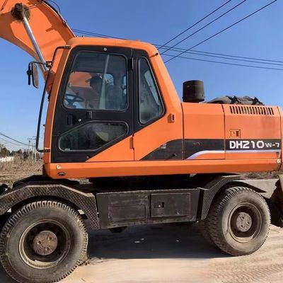 Doosan 210w-7 खनन उद्योग के लिए इस्तेमाल किया पहिया खुदाई खुदाई 115kW