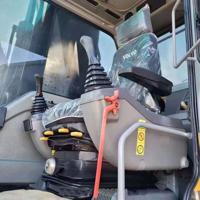 वोल्वो EC290 रॉक खनन के लिए इस्तेमाल किया वोल्वो निर्माण उपकरण 153kw 1900rpm