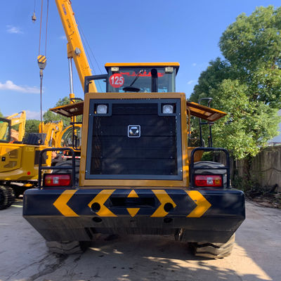 5 टन Xcmg ZL50GN इस्तेमाल किया हुआ फ्रंट लोडर ईंटों के परिवहन के लिए भारी मशीनरी