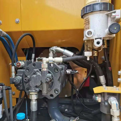 क्रॉलर ट्रैक के साथ भारी शुल्क प्रयुक्त XCMG XE135 हाइड्रोलिक खुदाई मशीन